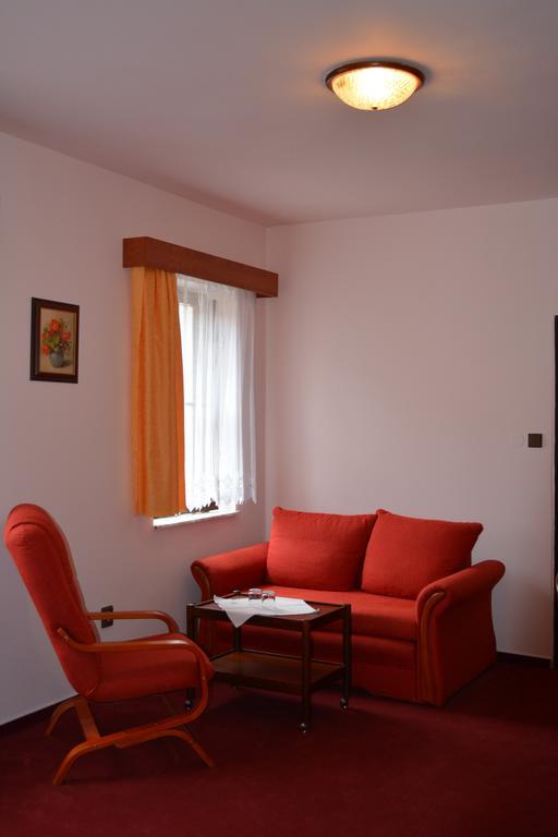 Hotel Koruna Karlštejn Værelse billede