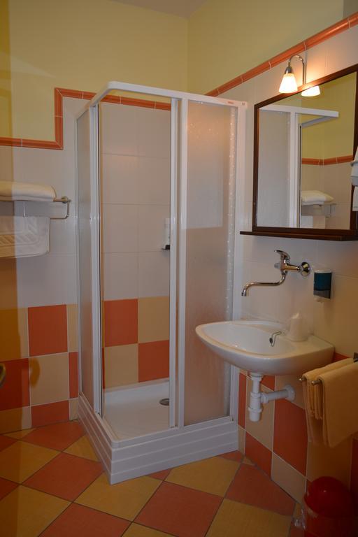 Hotel Koruna Karlštejn Værelse billede